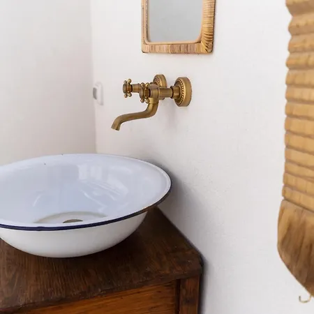 La Casetta Di Erasmina Apartmán *